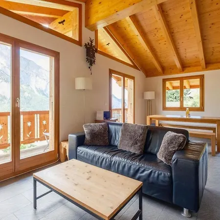 Chloé Chalet Ovronnaz