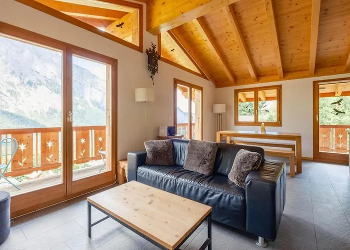 Chloé Chalet Ovronnaz